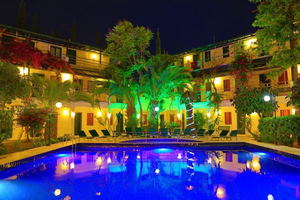Bleu Nuit Otel 4 Gece 5 Gün Konaklamalı | İstanbul , İzmit, Bursa Ve İzmir Hareketli