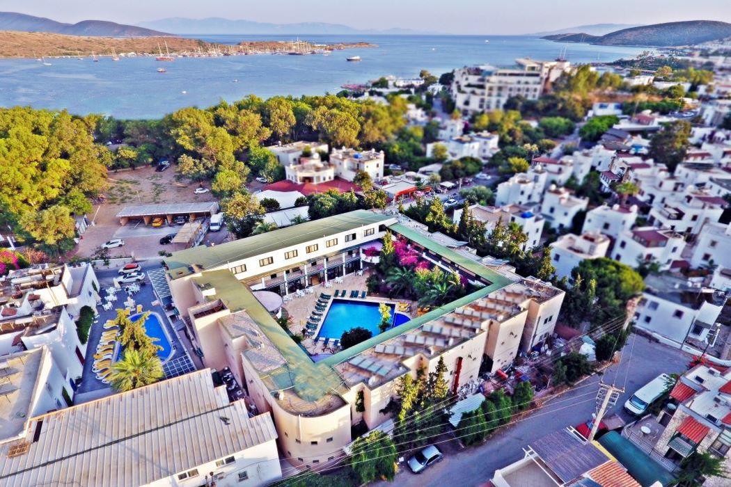 Bleu Nuit Otel 4 Gece 5 Gün Konaklamalı | İstanbul , İzmit, Bursa Ve İzmir Hareketli