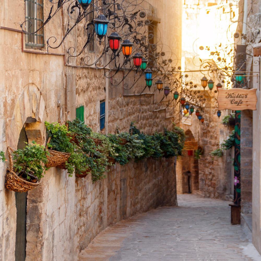 Uçaklı Güneydoğu Anadolu Turu |  2 Gece Otel Konaklamalı | Sabiha Gökçen Havalimanı Kalkışlı