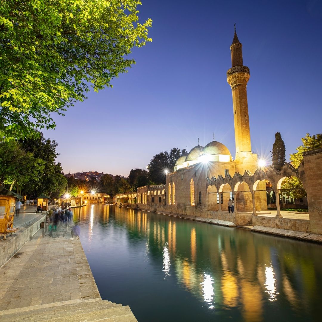 Uçaklı Güneydoğu Anadolu Turu |  2 Gece Otel Konaklamalı | Sabiha Gökçen Havalimanı Kalkışlı