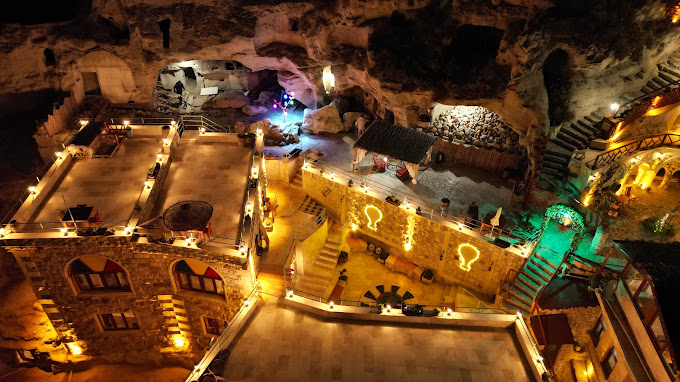 Kapadokya Peri Bacaları Turu | 2 Gece Konaklamalı  | Nar Cave House Konaklamalı | İstanbul , Kocaeli ve Sakarya Hareketli