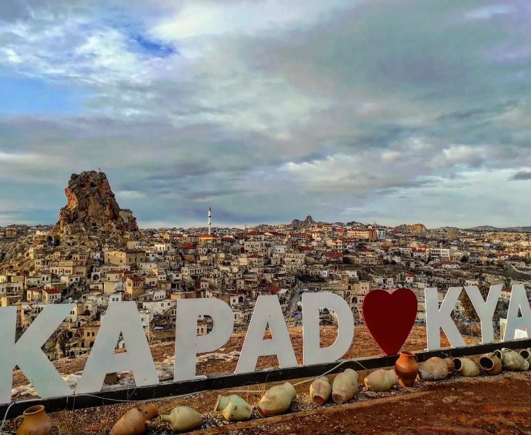 Kapadokya Peri Bacaları Turu | 2 Gece Konaklamalı  | Nar Cave House Konaklamalı | İstanbul , Kocaeli ve Sakarya Hareketli