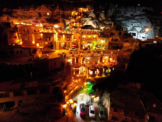 Kapadokya Peri Bacaları Turu | 2 Gece Konaklamalı  | Nar Cave House Konaklamalı | İstanbul , Kocaeli ve Sakarya Hareketli
