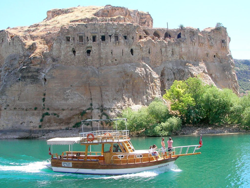 Uçaklı Güneydoğu Anadolu Turu |  4 Gece Otel Konaklamalı | Sabiha Gökçen Havalimanı Kalkışlı