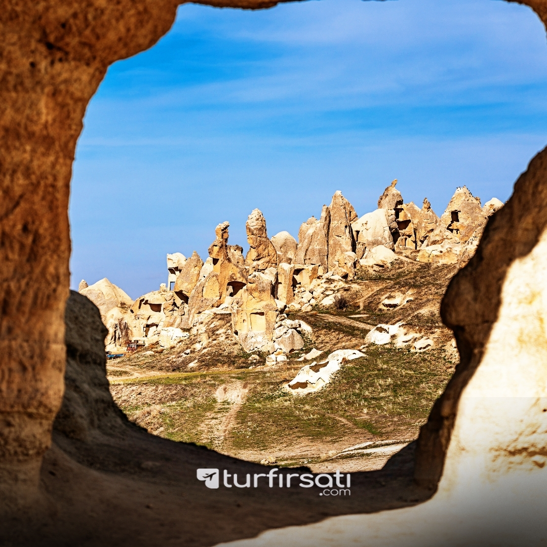 Kapadokya Ve Peri Bacaları Turu | 1 Gece Konaklamalı | İstanbul, Kocaeli ve Sakarya Hareketli