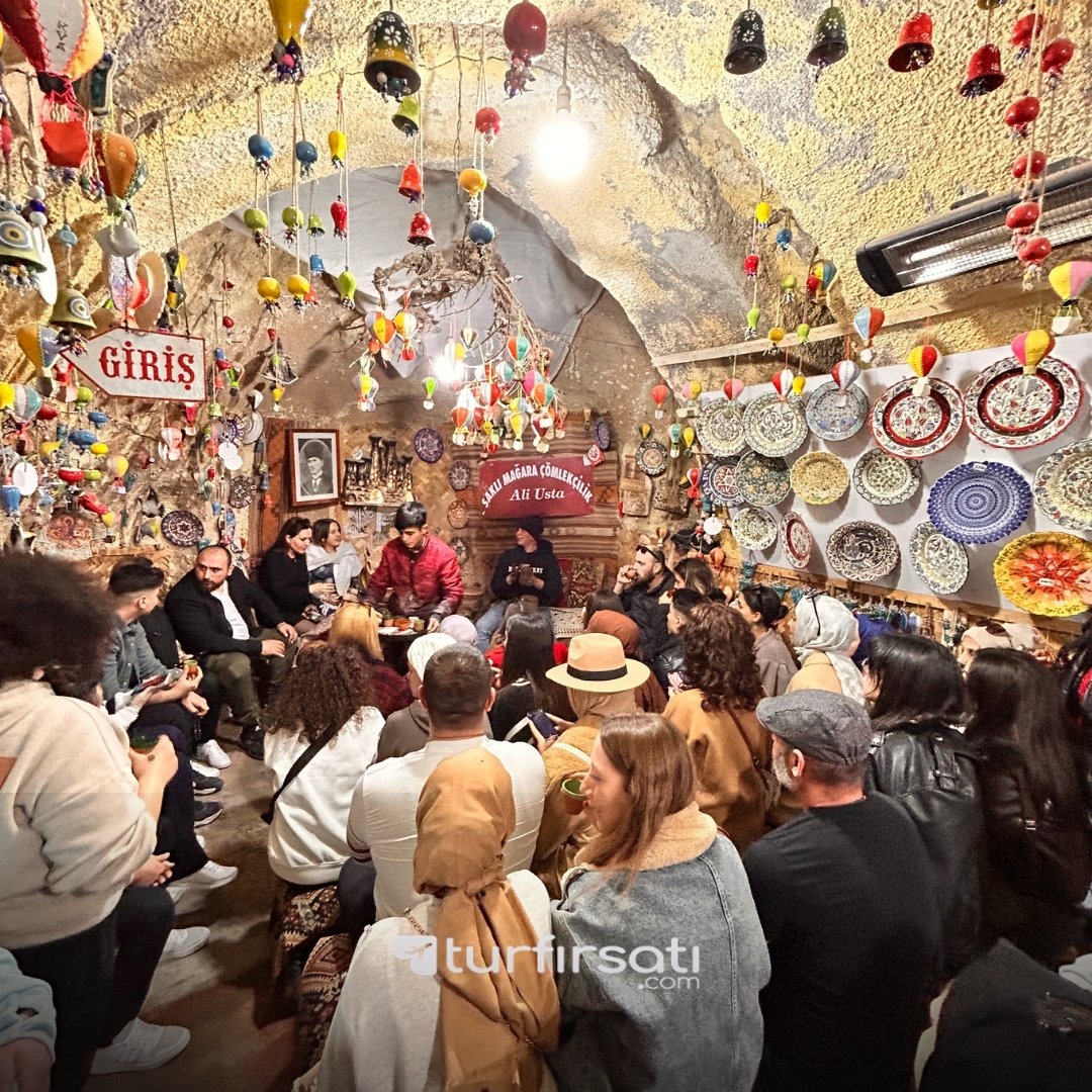 Kapadokya Ve Peri Bacaları Turu | 1 Gece Konaklamalı | İstanbul, Kocaeli ve Sakarya Hareketli