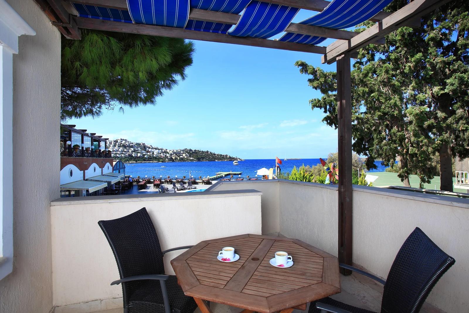 Cactus Fleur Beach Yalıkavak Hotel Bodrum | 4 Gece Konaklamalı 