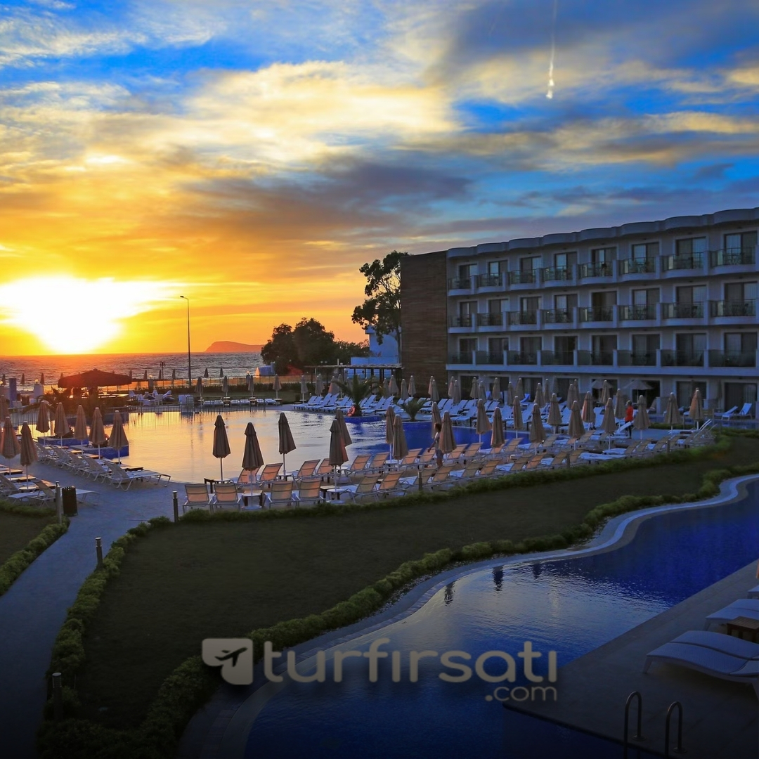 My Ella Bodrum Resort & Spa | 3 Gece Otel Konaklamalı | Ultra Her Şey Dahil Konsept | İstanbul, İzmit, Bursa ve İzmir Hareketli