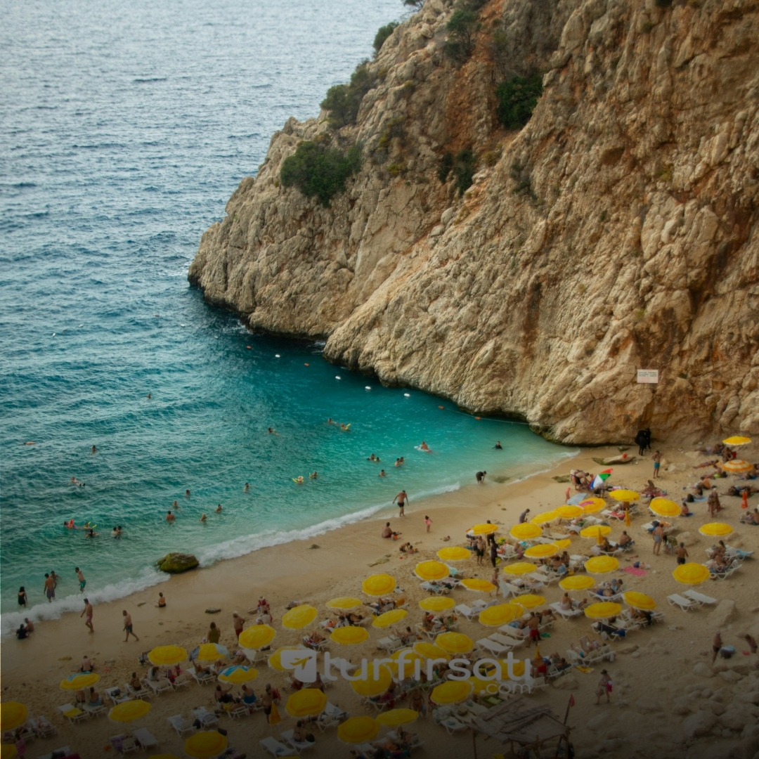  Uçaklı Ege Akdeniz Turu  |  5 Gece Konaklamalı  |  Antalya Kaş Fethiye Ölüdeniz Marmaris Bodrum  |  Sabiha Gökçen Havalimanı Hareketli 