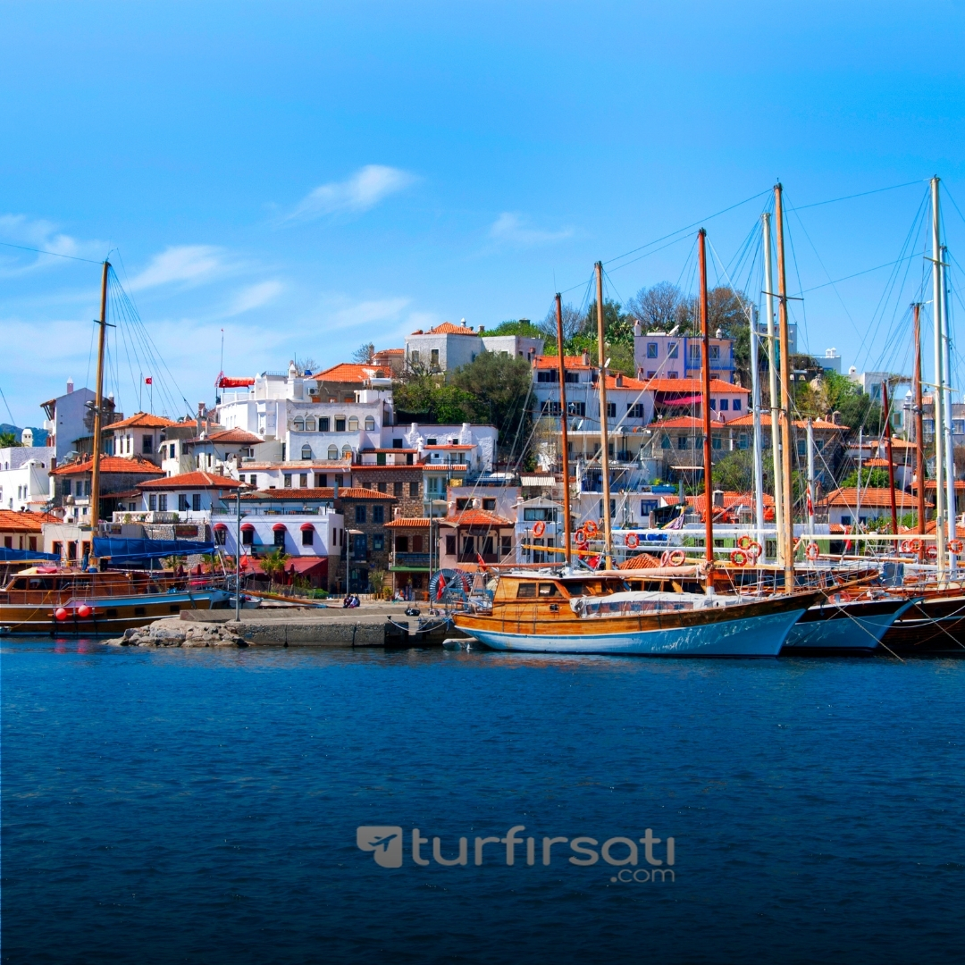  Uçaklı Ege Akdeniz Turu  |  5 Gece Konaklamalı  |  Antalya Kaş Fethiye Ölüdeniz Marmaris Bodrum  |  Sabiha Gökçen Havalimanı Hareketli 