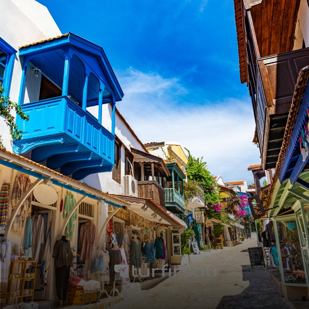  Uçaklı Ege Akdeniz Turu  |  5 Gece Konaklamalı  |  Antalya Kaş Fethiye Ölüdeniz Marmaris Bodrum  |  Sabiha Gökçen Havalimanı Hareketli 