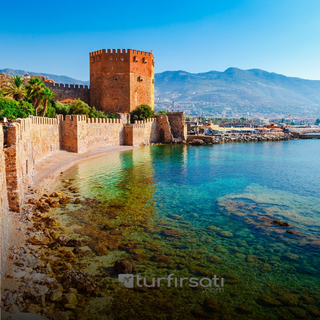  Uçaklı Ege Akdeniz Turu  |  5 Gece Konaklamalı  |  Antalya Kaş Fethiye Ölüdeniz Marmaris Bodrum  |  Sabiha Gökçen Havalimanı Hareketli 