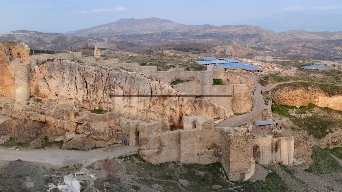 Sivas Elazığ Tunceli Erzincan Turu / Tren Gidiş Uçak Dönüş / 3 Gece Otel Konaklamalı / İstanbul Çıkışlı