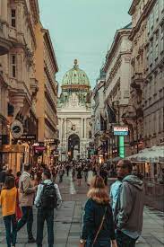 Ekspres Orta Avrupa Turu Pegasus ile / 5 Gece Otel Konaklamalı / Prag Dönüş