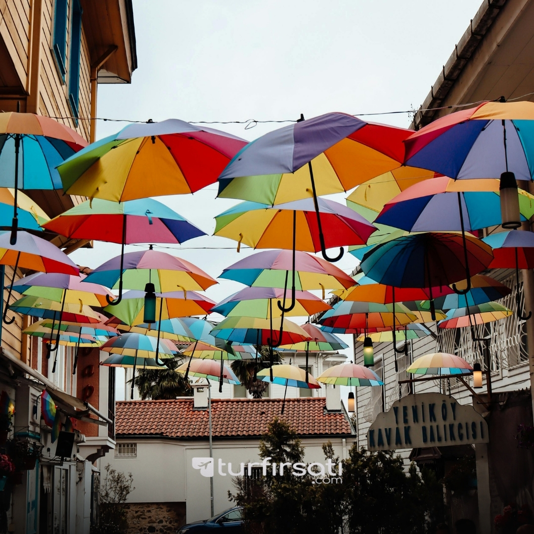 23 Nisan Özel | İzmir Çeşme Alaçatı Kuşadası Şirince Efes Turu |1 Gece Otel Konaklamalı