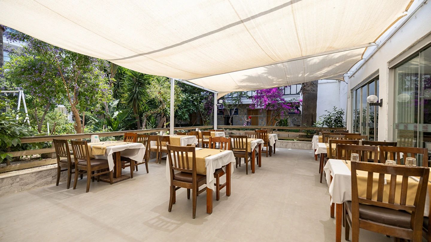  Sami Beach Hotel Bodrum | 4 Gece Konaklamalı | İstanbul , İzmit, Bursa ve İzmir Hareketli
