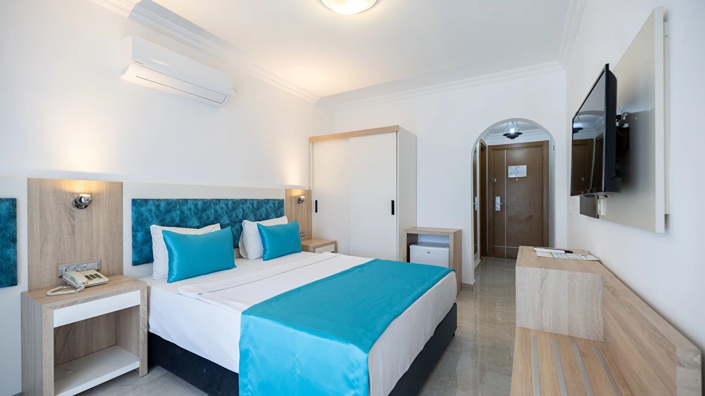  Sami Beach Hotel Bodrum | 4 Gece Konaklamalı | İstanbul , İzmit, Bursa ve İzmir Hareketli