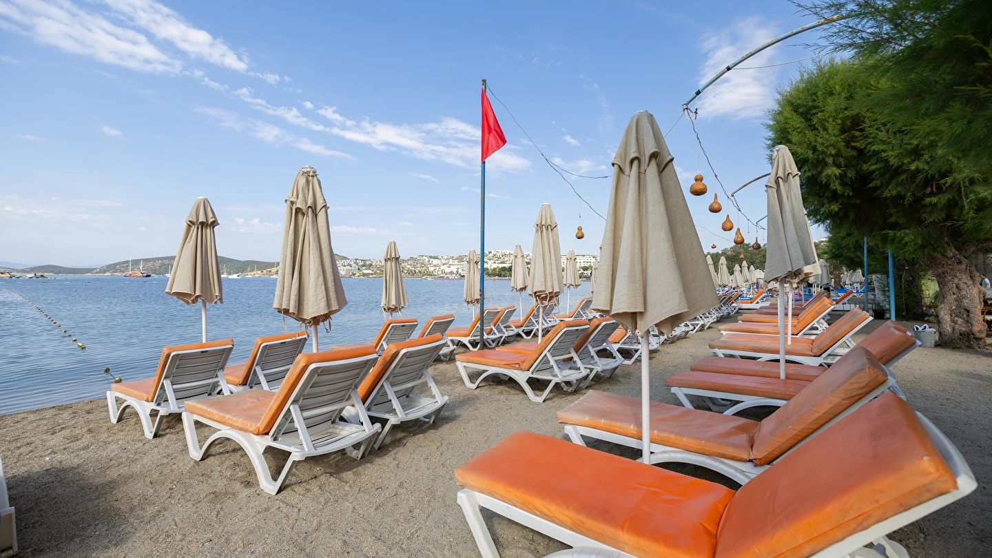  Sami Beach Hotel Bodrum | 4 Gece Konaklamalı | İstanbul , İzmit, Bursa ve İzmir Hareketli