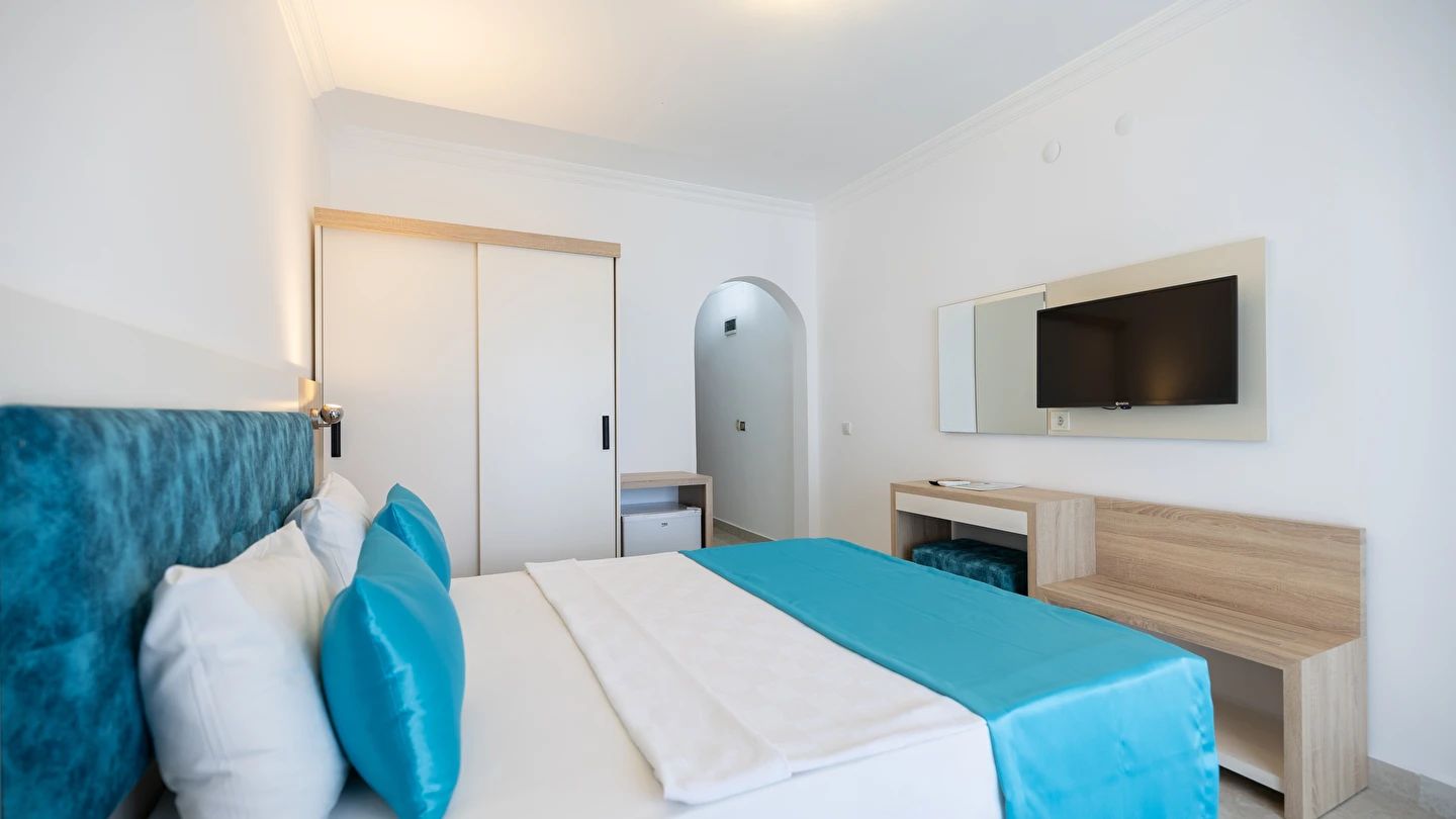  Sami Beach Hotel Bodrum | 4 Gece Konaklamalı | İstanbul , İzmit, Bursa ve İzmir Hareketli