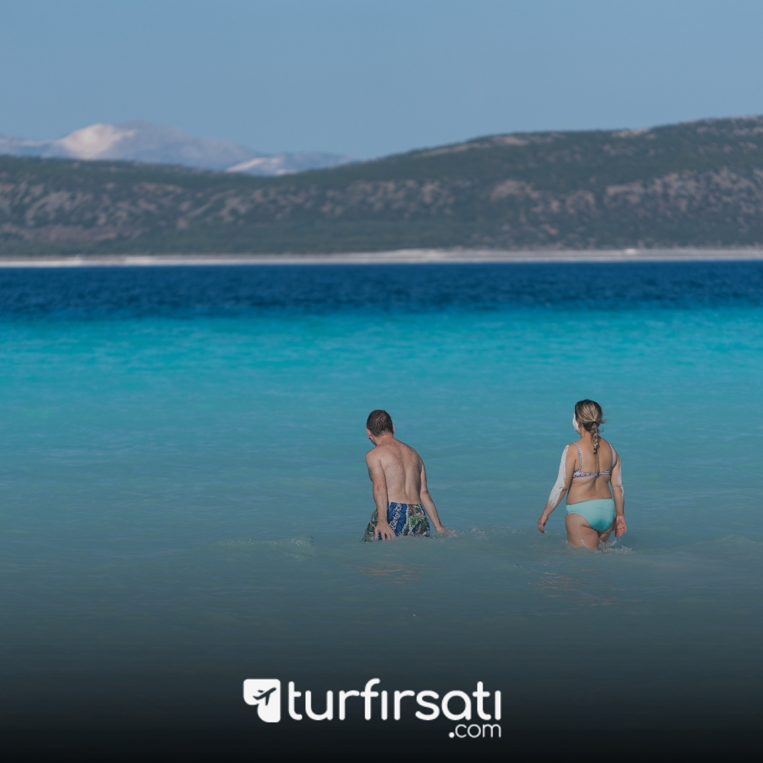 1 Mayıs Özel | Salda Gölü Pamukkale Çeşme Alaçatı Turu | 1 Gece Otel Konaklamalı | İstanbul Hareketli