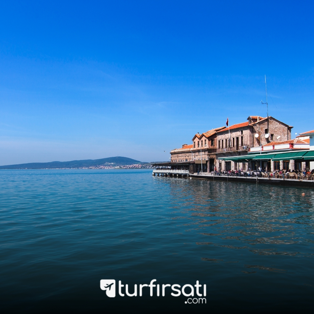 1 Mayıs Özel | Bozcaada Assos Ayvalık Cunda Turu | 1 Gece Otel Konaklamalı | İstanbul Hareketli