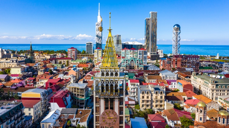 Vizesiz, Pasaportsuz, Uçaklı Batum & Tiflis Noel Pazarları Turu   | 3 Gece Konaklamalı | İstanbul Hareketli 