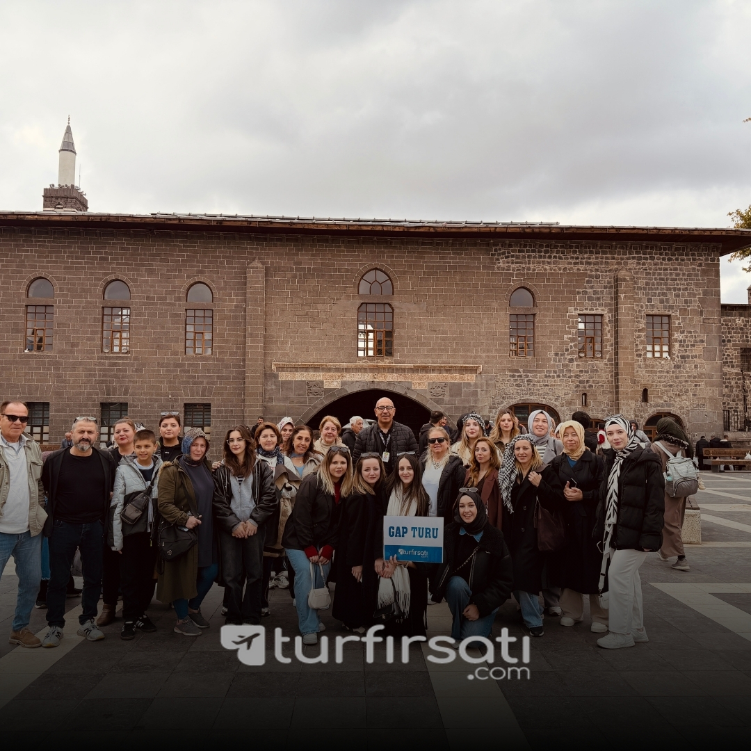 23 Nisan Özel | Uçaklı Güneydoğu Anadolu Turu | 3 Gece Konaklamalı | İstanbul Hareketli 