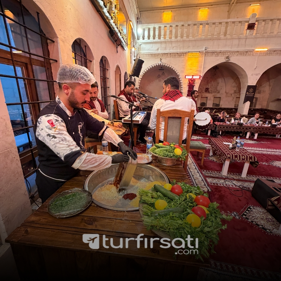 1 Mayıs Özel | Güneydoğu Anadolu Turu | 3 Gece Otel Konaklamalı | İstanbul, Kocaeli ve Sakarya Hareketli 