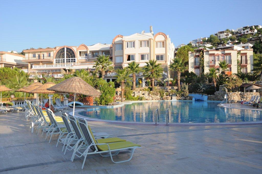 Phoenix Sun Otel Bodrum 3 Gece 4 Gün  İstanbul,Kocaeli,Bursa,İzmir Hareketli