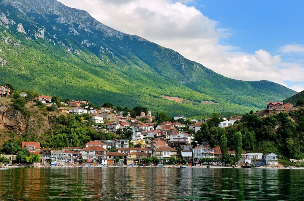 Vizesiz Uçaklı Balkan Masalı Turu  |  7 Gece Otel Konaklamalı | Ajet Havayolları | İzmir Hareketli  | 