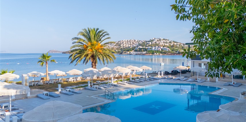 Luna Beach Hotel Bodrum  | 4 Gece Konaklamalı | İstanbul,İzmit,Bursa ve İzmir Hareketli