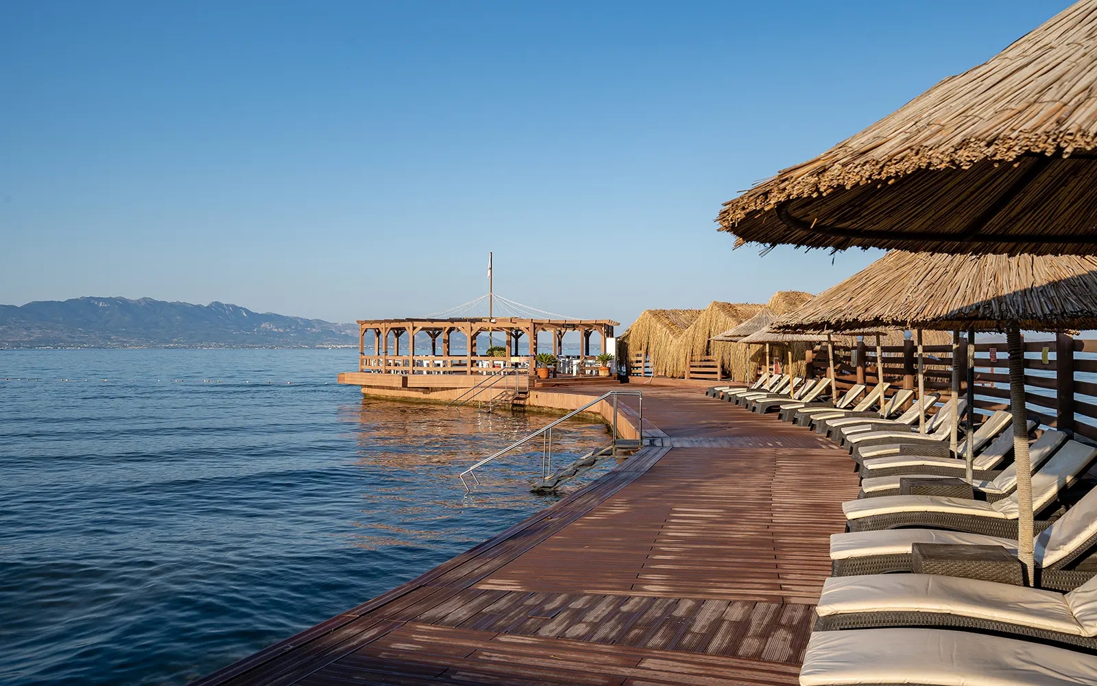  Golden Beach Otel | 3 Gece Konaklamalı |Her Şey Dahil Konsept | İstanbul , Kocaeli , Bursa , İzmir Hareketli