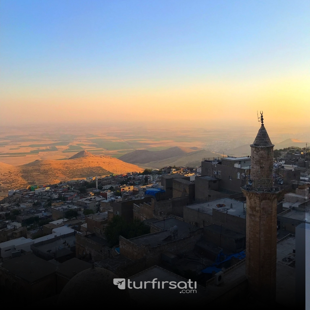 Uçaklı Uzak Şehir Mardin Midyat Turu   |  2 Gece Otel Konaklamalı  |  İstanbul Çıkışlı