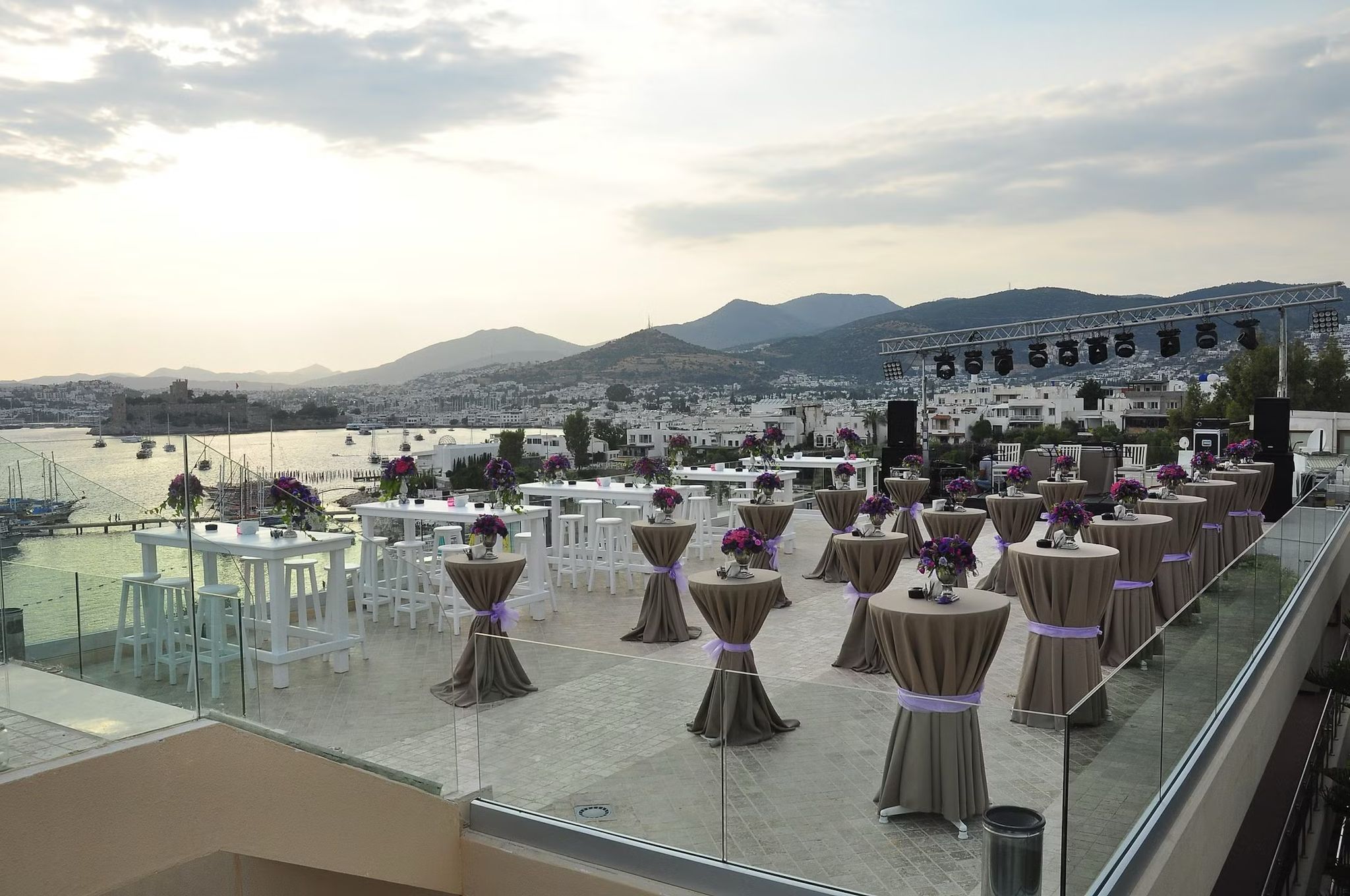 Diamond Of Bodrum Hotel | 3 Gece Otel Konaklamalı | Her Şey Dahil Konsept | İstanbul, İzmit, Bursa ve İzmir Hareketli