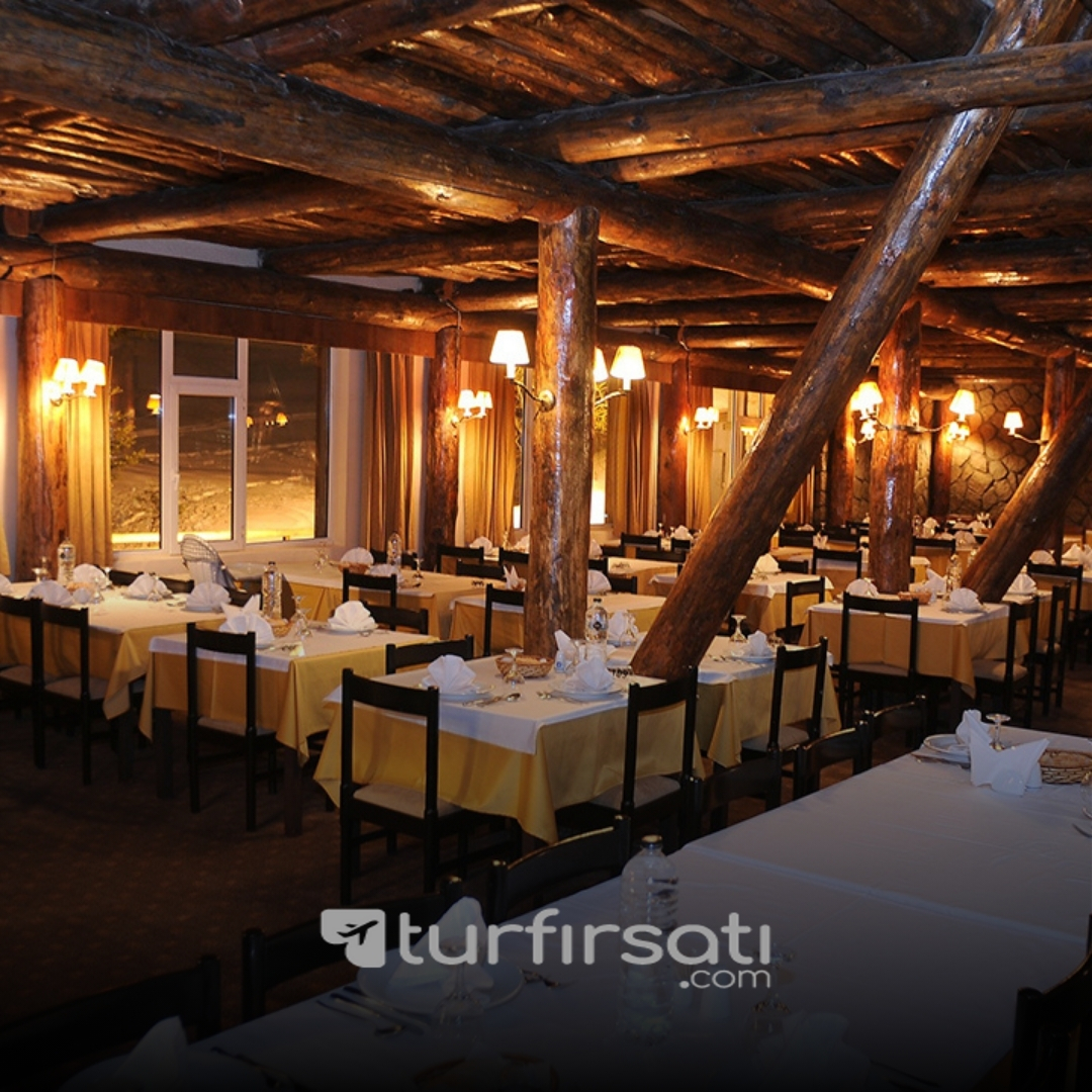 Kampanyalı Uludağ Turu | Fahri Hotel | 2 Gece Konaklamalı Kayak Dahil | İstanbul Hareketli