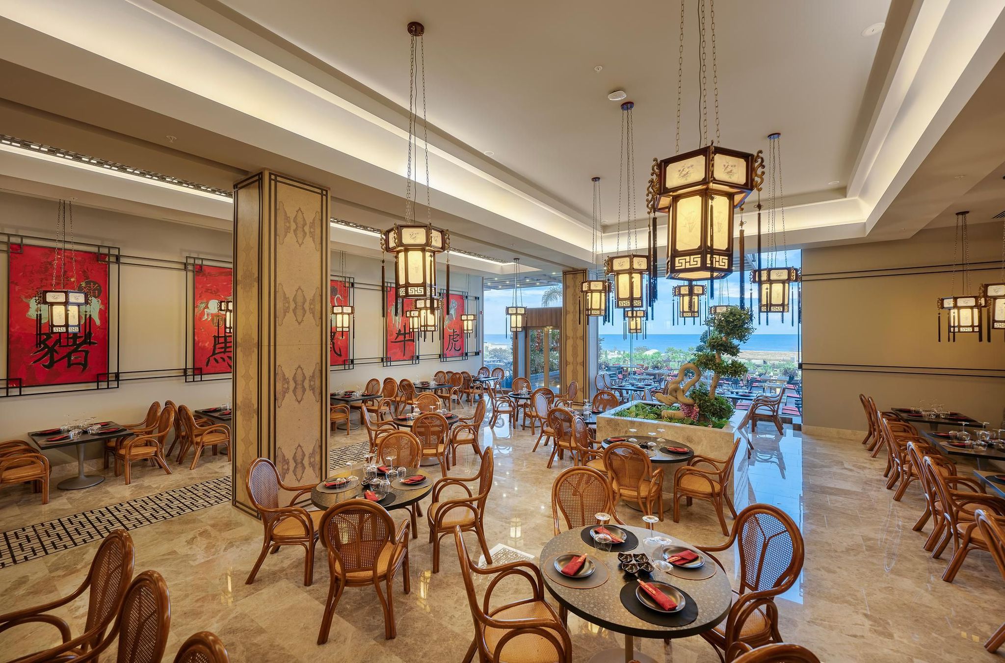 Sevgililer Günü Özel | Concorde Luxury Resort Convention Spa | 2 Gece 3 Gün   | İstanbul Hareketli