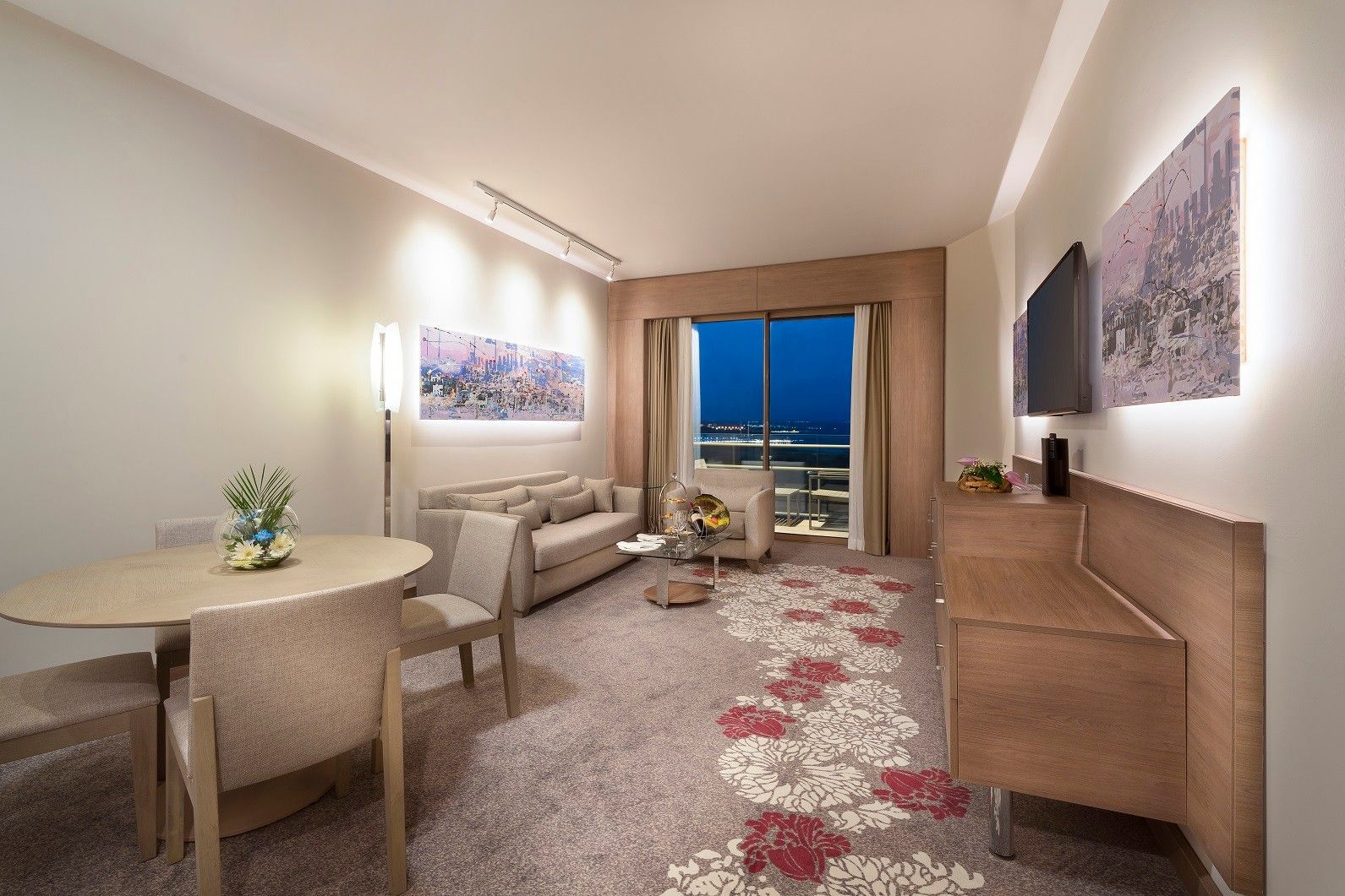 Sevgililer Günü Özel | Concorde Luxury Resort Convention Spa | 2 Gece 3 Gün   | İstanbul Hareketli