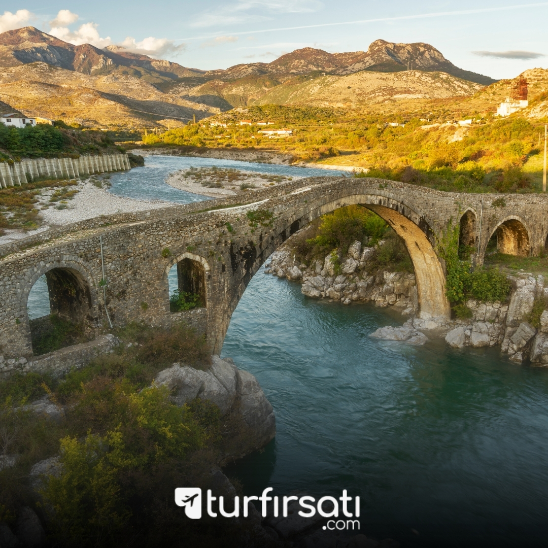 Balkan Üçlüsü Turu Pegasus Hava Yolları ile Vizesiz / 3 Gece Otel Konaklamalı / İstanbul Çıkışlı