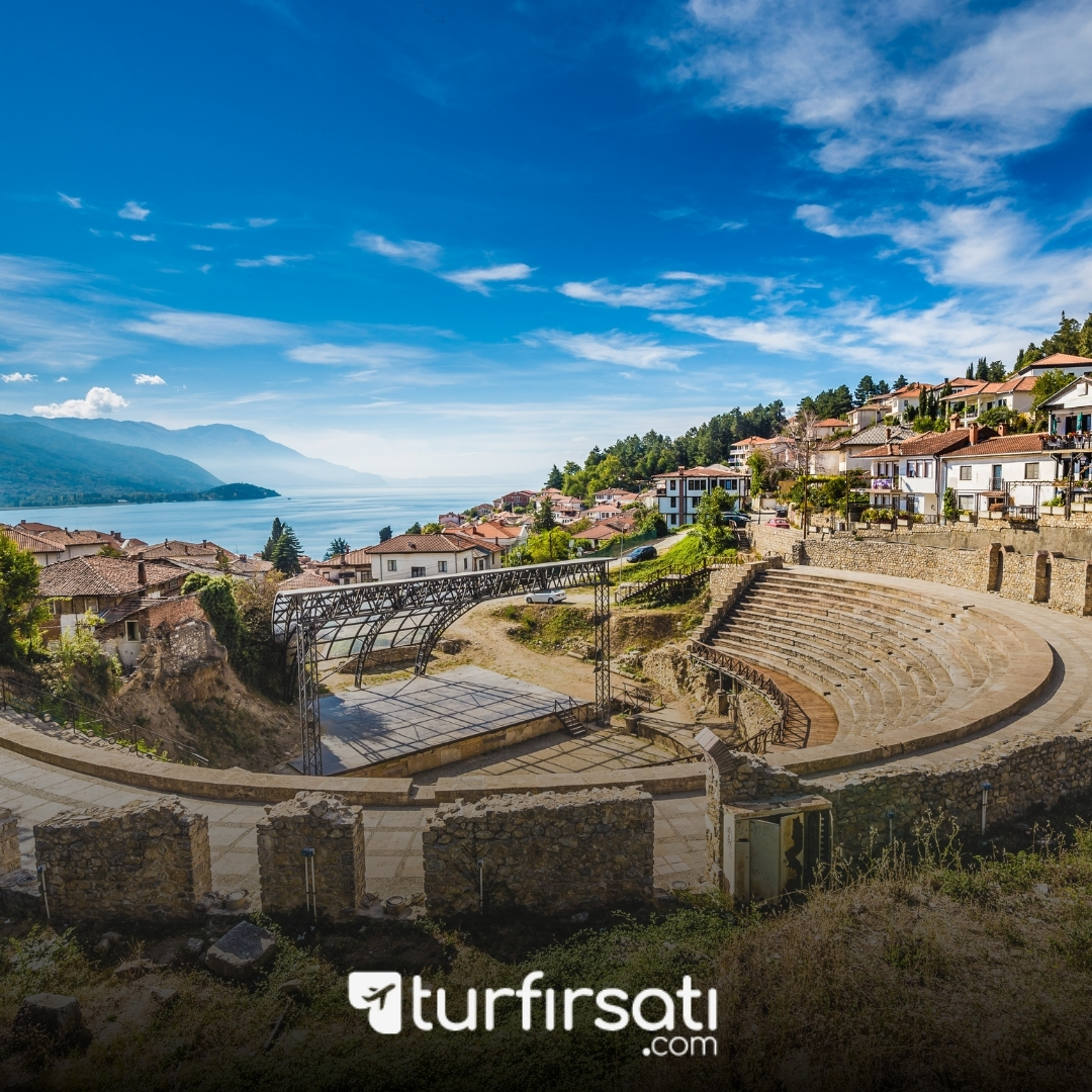 Balkan Üçlüsü Turu Pegasus Hava Yolları ile Vizesiz / 3 Gece Otel Konaklamalı / İstanbul Çıkışlı