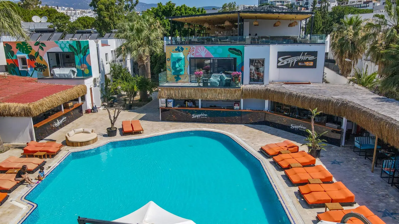 Leo Beach Resort +16 | 3 Gece Konaklamalı | İstanbul , İzmit, Bursa ve İzmir Hareketli