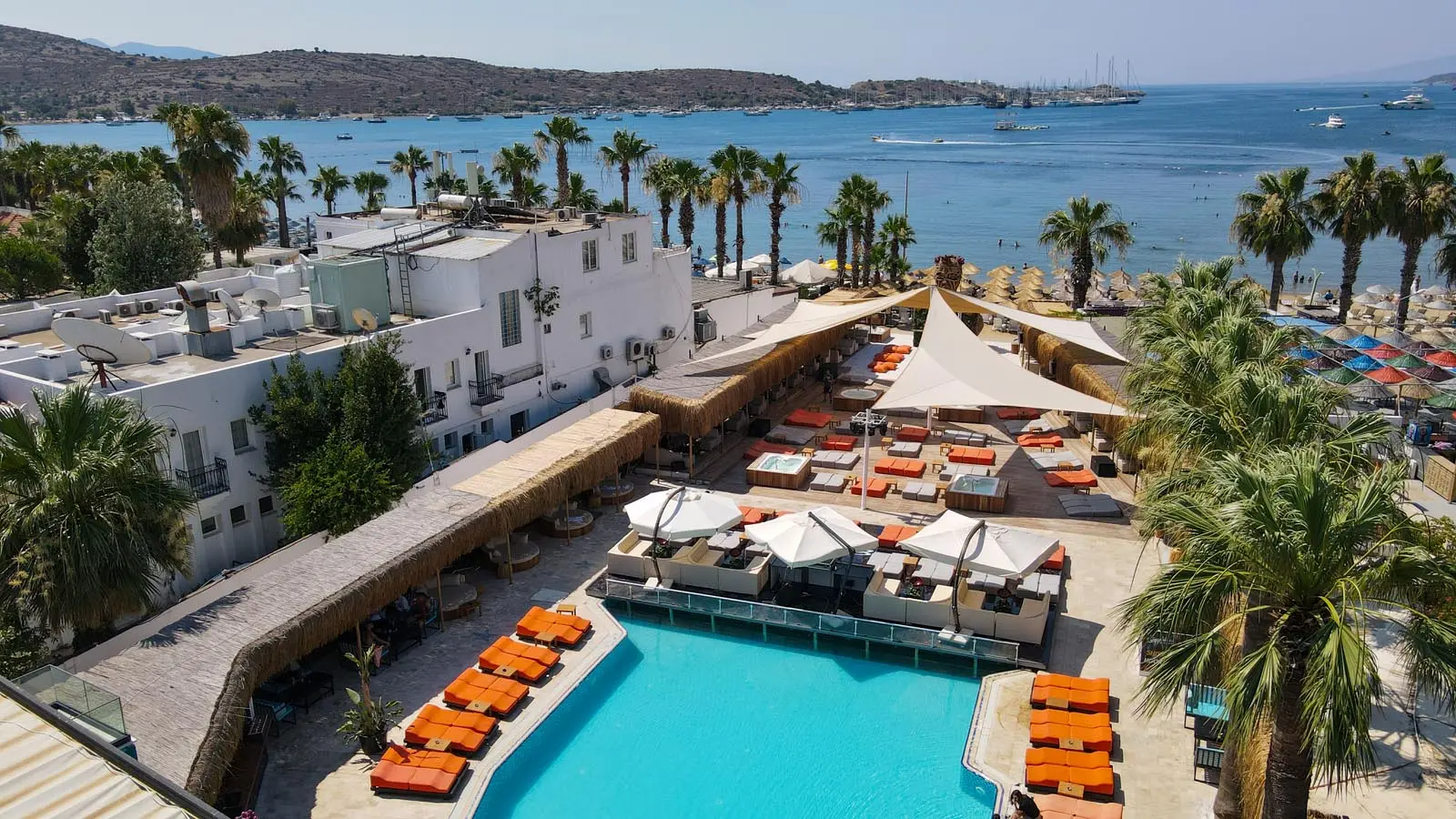 Leo Beach Resort +16 | 3 Gece Konaklamalı | İstanbul , İzmit, Bursa ve İzmir Hareketli