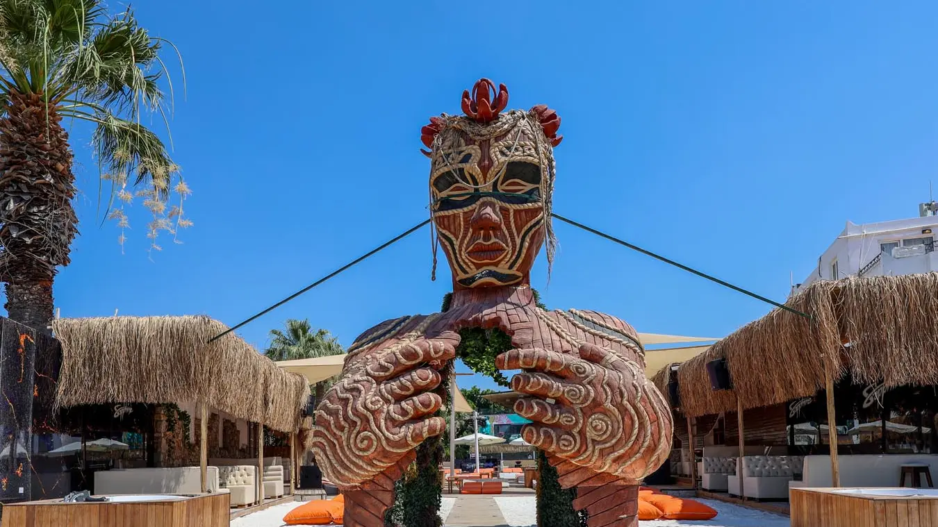 Leo Beach Resort +16 | 3 Gece Konaklamalı | İstanbul , İzmit, Bursa ve İzmir Hareketli