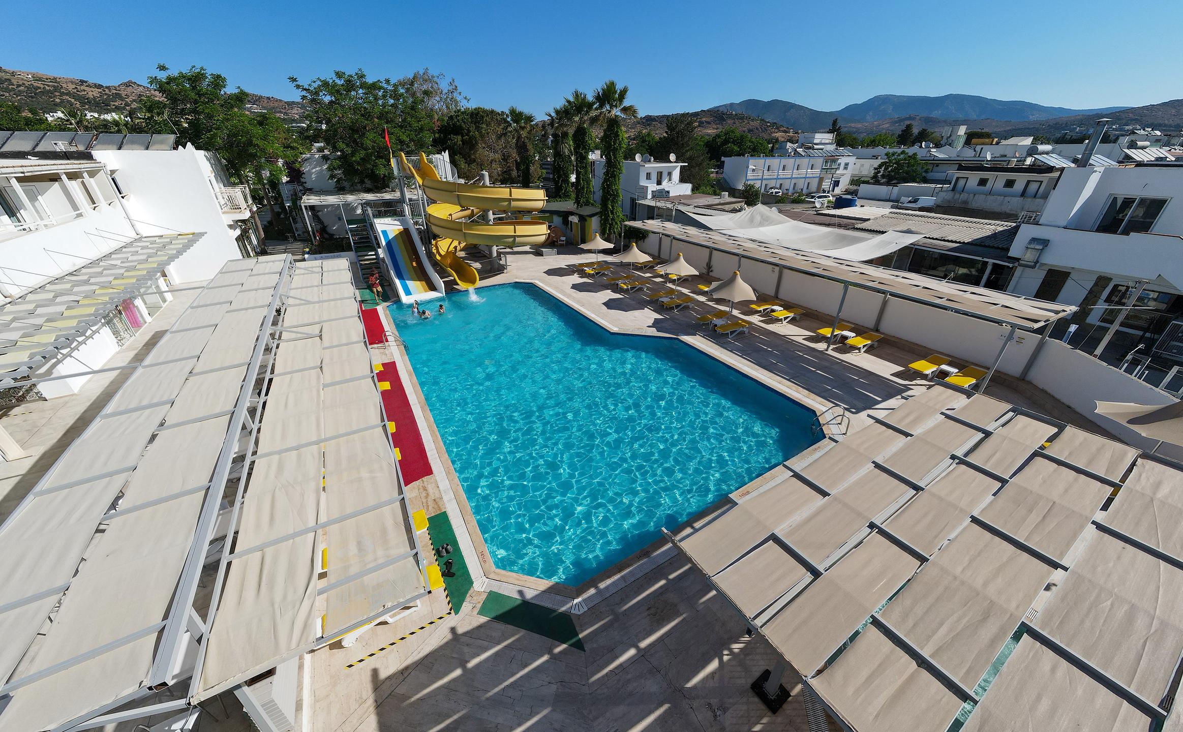 Petunya Beach Resort Hotel Bodrum | 3 Gece Konaklamalı | İstanbul,İzmit,Bursa,İzmir Hareketli