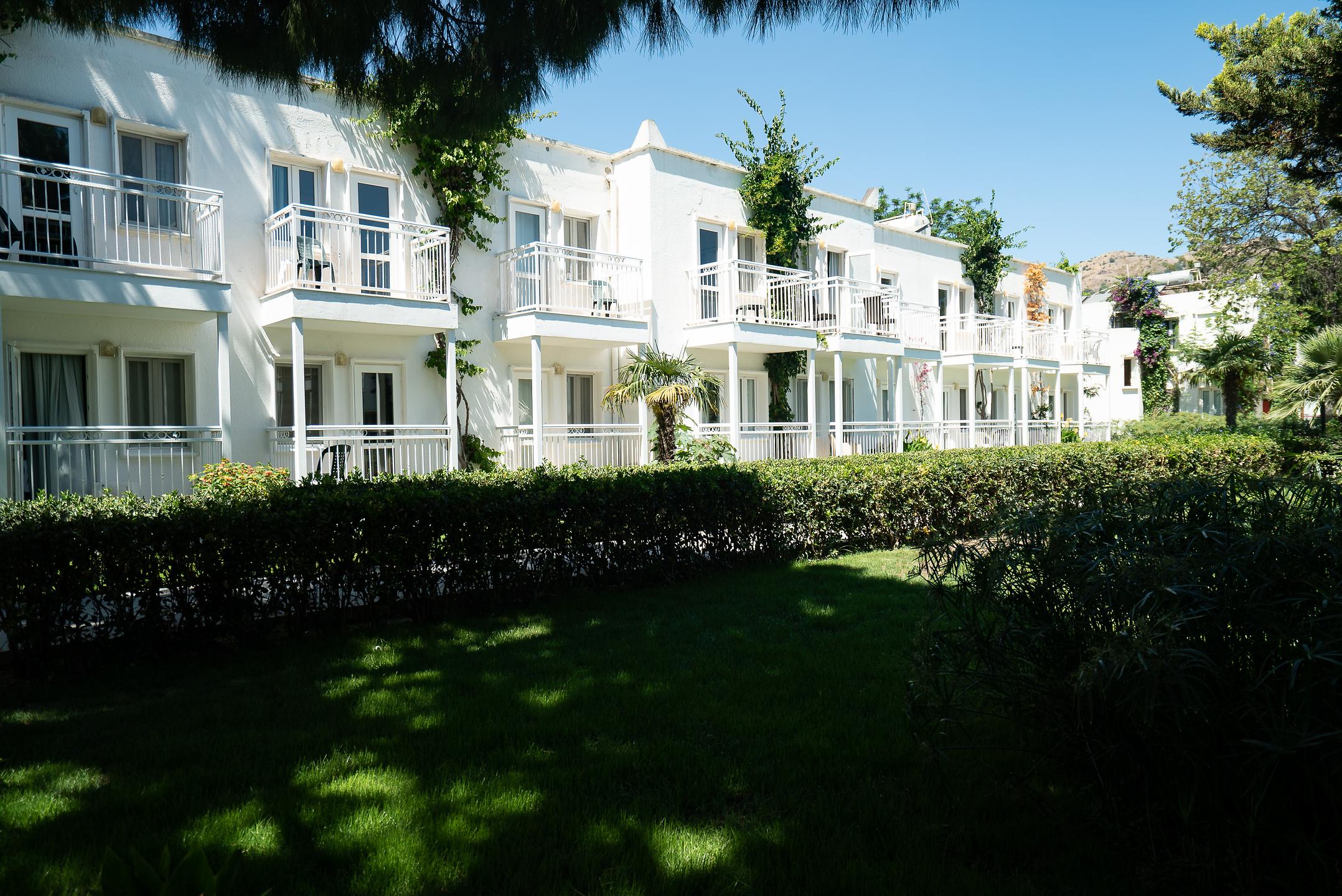 Petunya Beach Resort Hotel Bodrum | 4 Gece Konaklamalı | İstanbul,İzmit,Bursa,İzmir Hareketli