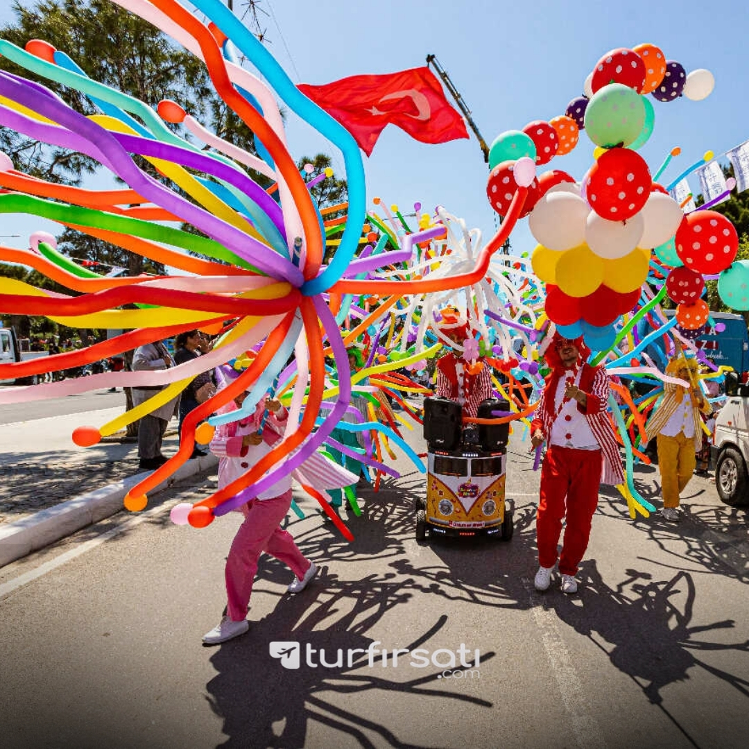 Alaçatı Ot Festivali & Urla Enginar Festivali | 1 Gece  Konaklamalı | İstanbul Bursa Hareketli 